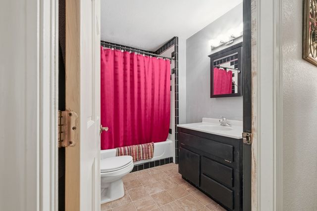 200 Artist Way, Brasstown, MD 20906