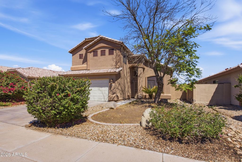 Image 37 of property listing at 13544 W SOLANO Drive, Litchfield Park, AZ 85340