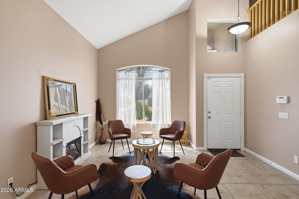 Image 6 of property listing at 13544 W SOLANO Drive, Litchfield Park, AZ 85340