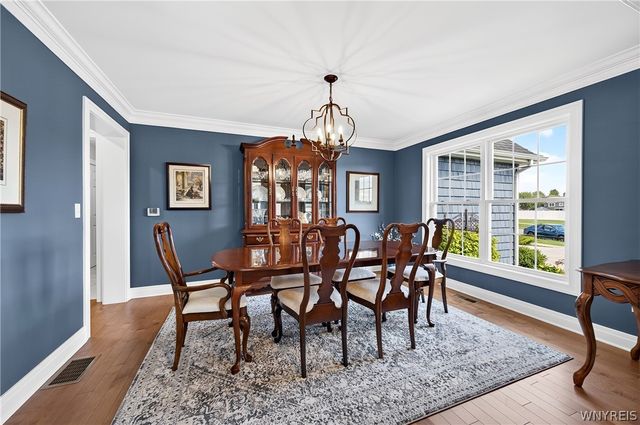 54 Hidden Meadow Xing, Lancaster, NY 14086