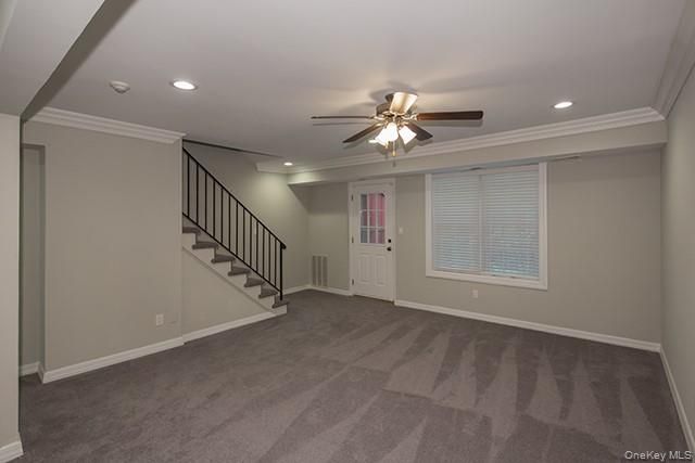 1 Villa D'est Drive E-09, Coram, NY 11727