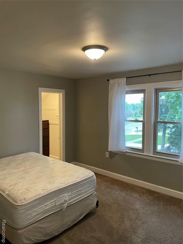 12980 E 12 Mile Road, Warren, MI 48088