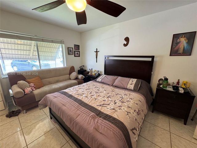 5773 La Pinata Blvd A-1, Green Acres, FL 33463