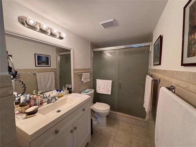 5773 La Pinata Blvd A-1, Green Acres, FL 33463