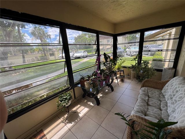 5773 La Pinata Blvd A-1, Green Acres, FL 33463