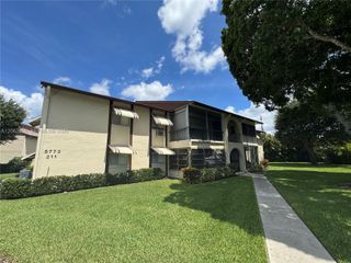5773 La Pinata Blvd A-1, Green Acres, FL 33463