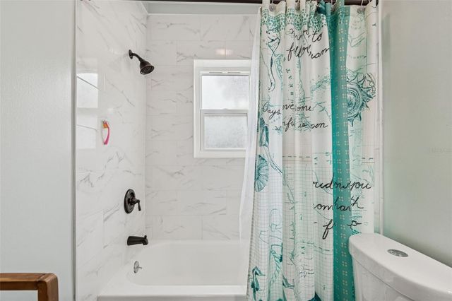 305 GRAND BOULEVARD, Tarpon Springs, FL 34689