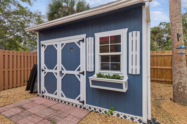 305 GRAND BOULEVARD, Tarpon Springs, FL 34689