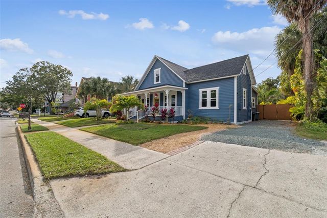 305 GRAND BOULEVARD, Tarpon Springs, FL 34689