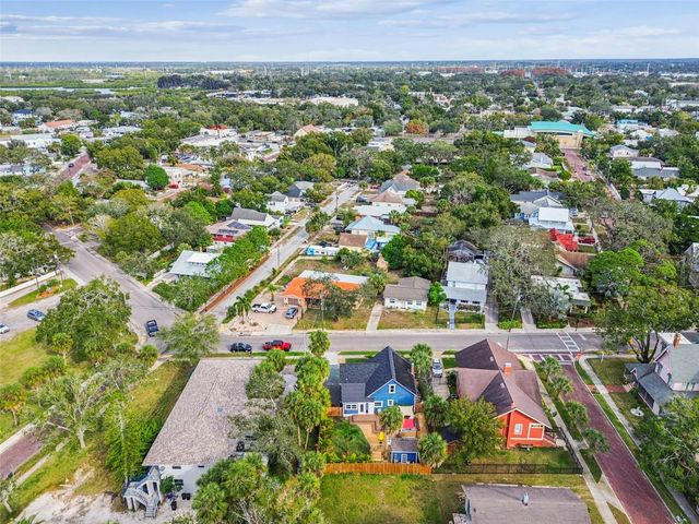 305 GRAND BOULEVARD, Tarpon Springs, FL 34689