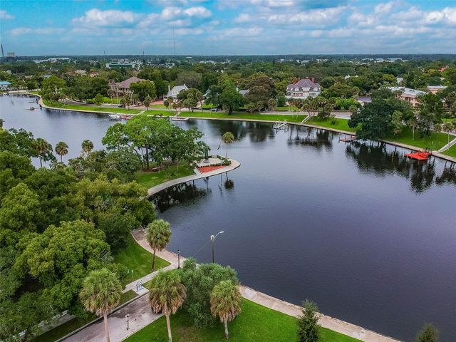 305 GRAND BOULEVARD, Tarpon Springs, FL 34689