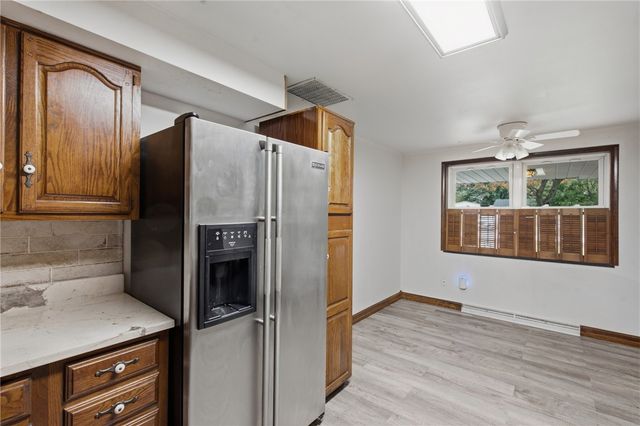 65 Elmwood Drive, Springboro, OH 45066