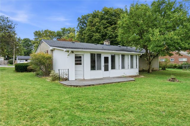 65 Elmwood Drive, Springboro, OH 45066