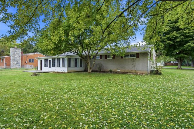 65 Elmwood Drive, Springboro, OH 45066