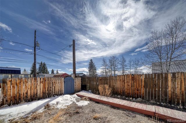 417 E 10th Street, Leadville, CO 80461