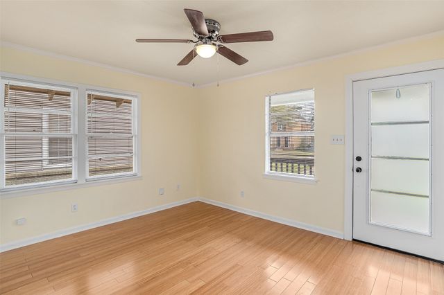 810 Elmwood Street, Shreveport, LA 71104