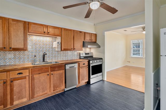 810 Elmwood Street, Shreveport, LA 71104