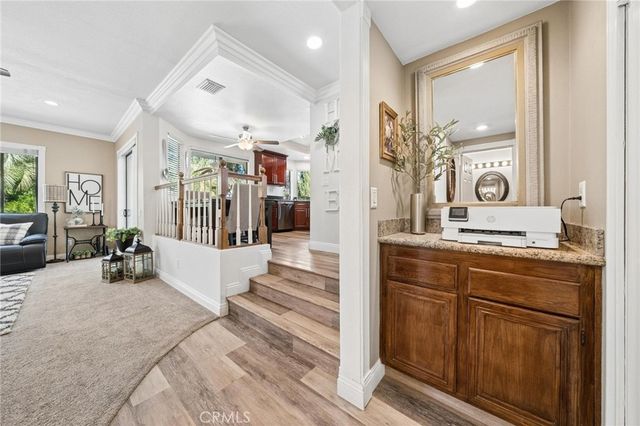 21979 Jeffers Lane, Saugus, CA 91350