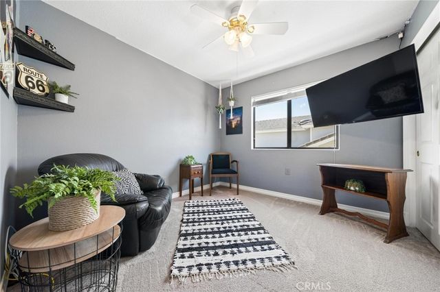 21979 Jeffers Lane, Saugus, CA 91350