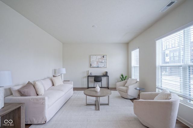 9728 Junction, Fishers, IN 46037