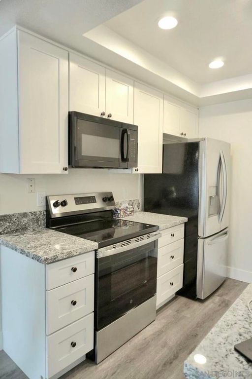 Image 11 of property listing at 465 4th Ave 16, Chula Vista, CA 91910