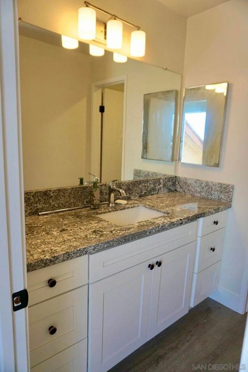 Image 8 of property listing at 465 4th Ave 16, Chula Vista, CA 91910
