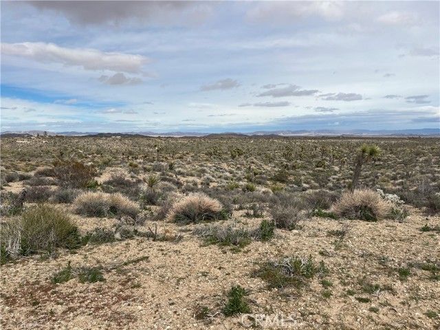 57300 Sunway, Yucca Valley, CA 92284