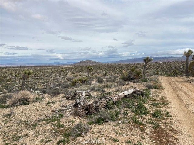 57300 Sunway, Yucca Valley, CA 92284