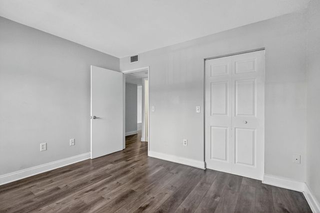 1600 SW 127th Way 305 C, Pembroke Pines, FL 33027