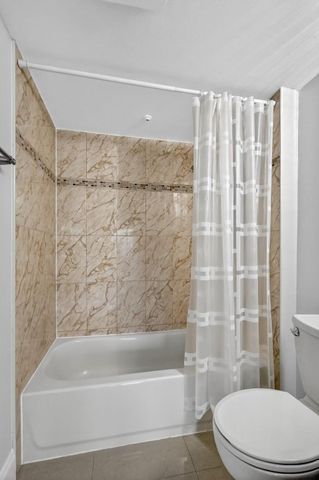 1600 SW 127th Way 305 C, Pembroke Pines, FL 33027