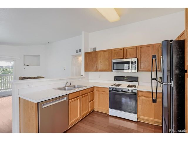 9991 E Idaho Cir 201, Aurora, CO 80247