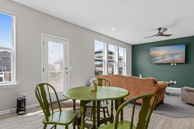 9774 Ambrose Road, Woodbury, MN 55129