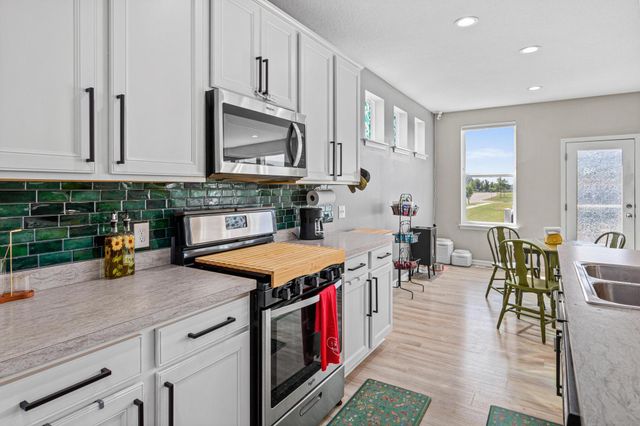 9774 Ambrose Road, Woodbury, MN 55129