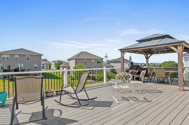 9774 Ambrose Road, Woodbury, MN 55129