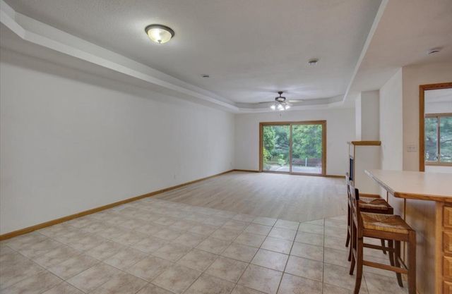 1432 Tall Grass, Hudson, WI 54016