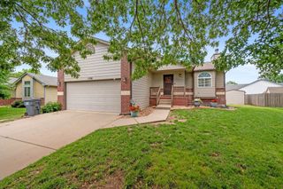 1106 N Lark Ln, Wichita, KS 67212