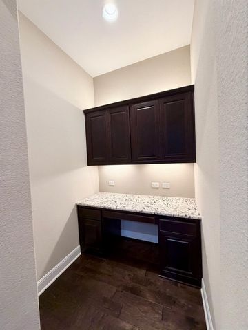 608 Brave Face ST, Leander, TX 78641