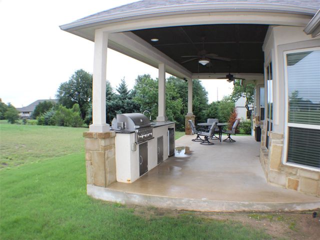 608 Brave Face ST, Leander, TX 78641
