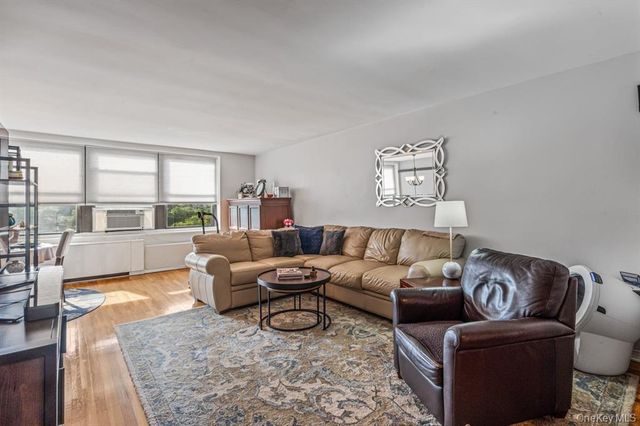 1855 Corporal Kennedy St Apt 6H, New York City, NY 11360
