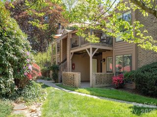 3 Ravencroft Lane Bldg. A, Asheville, NC 28803