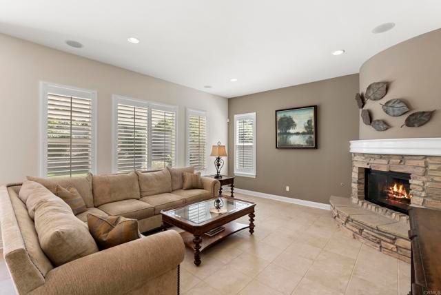 7062 Crystalline DR, Carlsbad, CA 92011