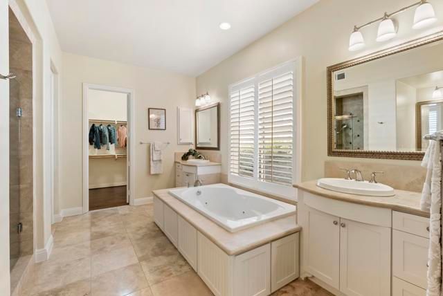 7062 Crystalline DR, Carlsbad, CA 92011