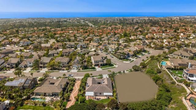7062 Crystalline DR, Carlsbad, CA 92011