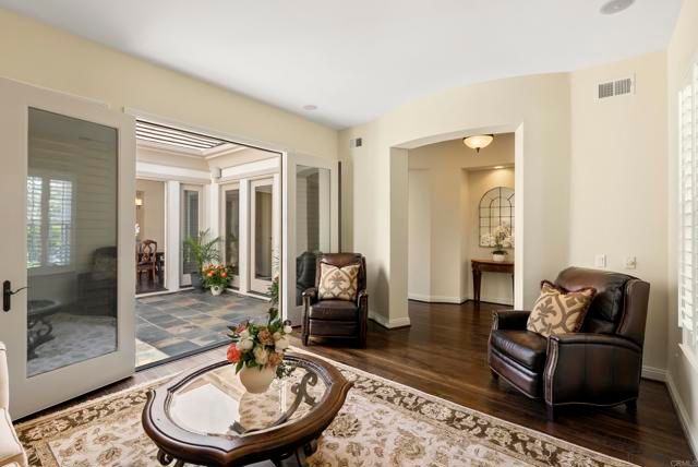 7062 Crystalline DR, Carlsbad, CA 92011