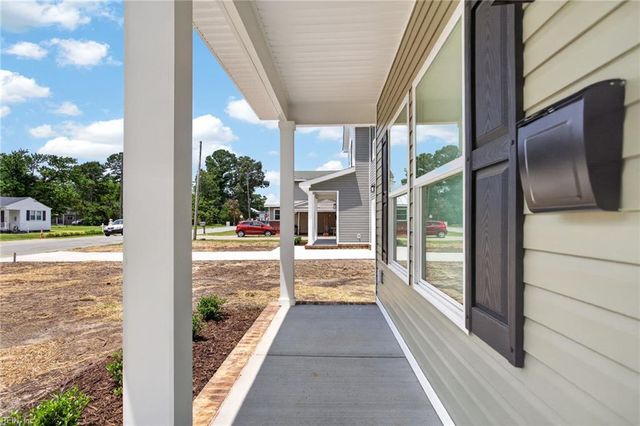 122 N Division ST, Suffolk, VA 23434