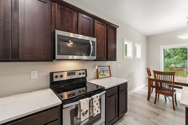 7260 NW 19th Street, Ankeny, IA 50023