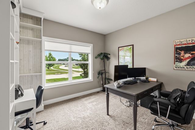 7260 NW 19th Street, Ankeny, IA 50023