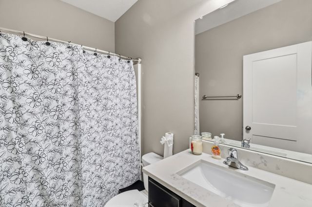 7260 NW 19th Street, Ankeny, IA 50023
