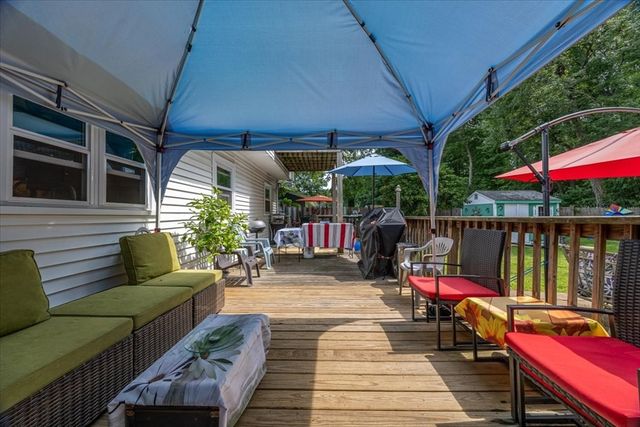 52 Boyle Rd, Brockton, MA 02302