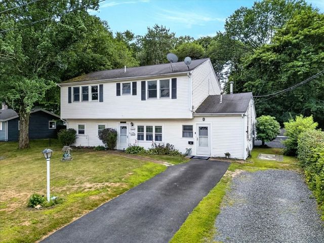 52 Boyle Rd, Brockton, MA 02302